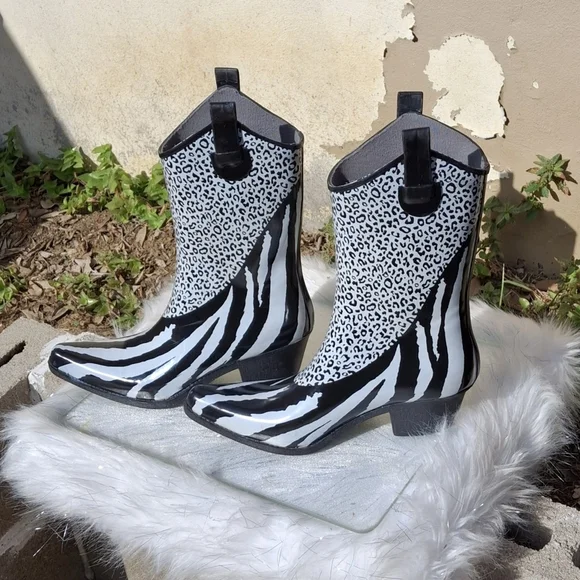 Daily Shoes Rain Boots Leopard and Zebra Print Pointed Toe Heeled  Women Size 10 - Picture 5 of 16